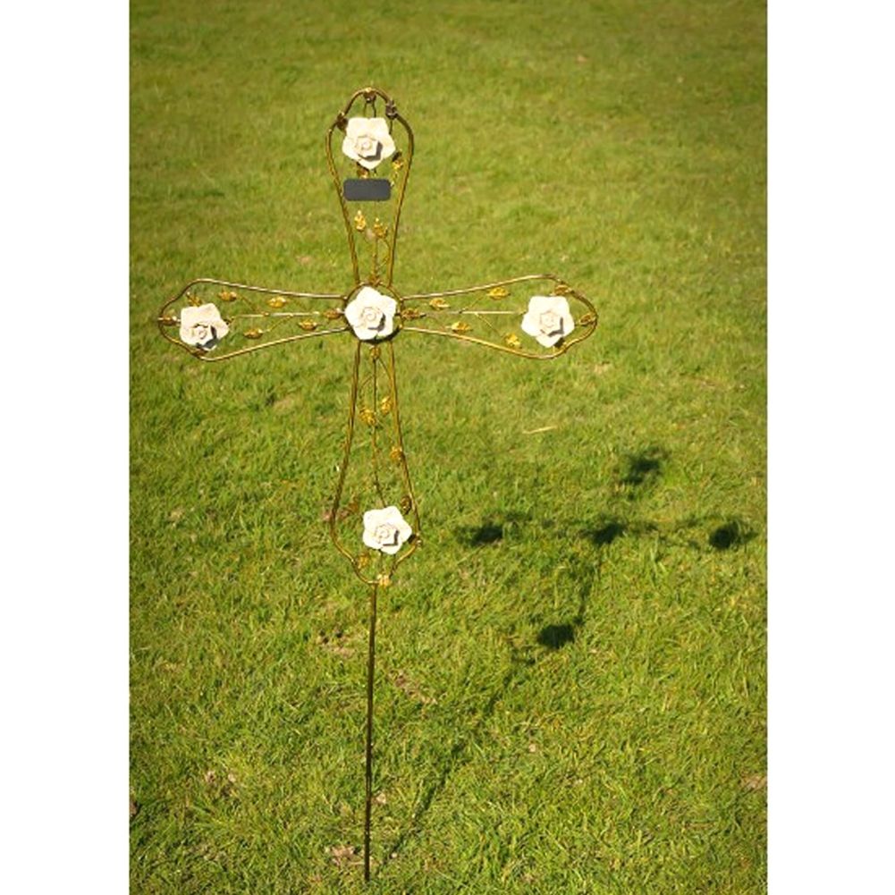 The 'St Mary' White Rose Memorial Cross