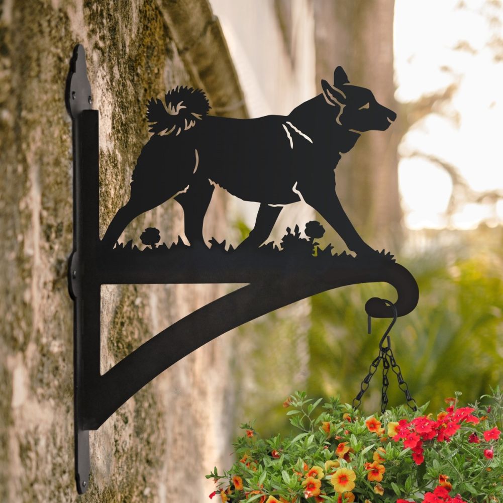 Norwegian Budhund Basket Bracket on Wall 