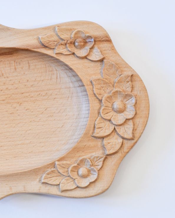 Close Up Of The Ornate Details Of The Ornate Beechwood Tray - Floral Blossom 