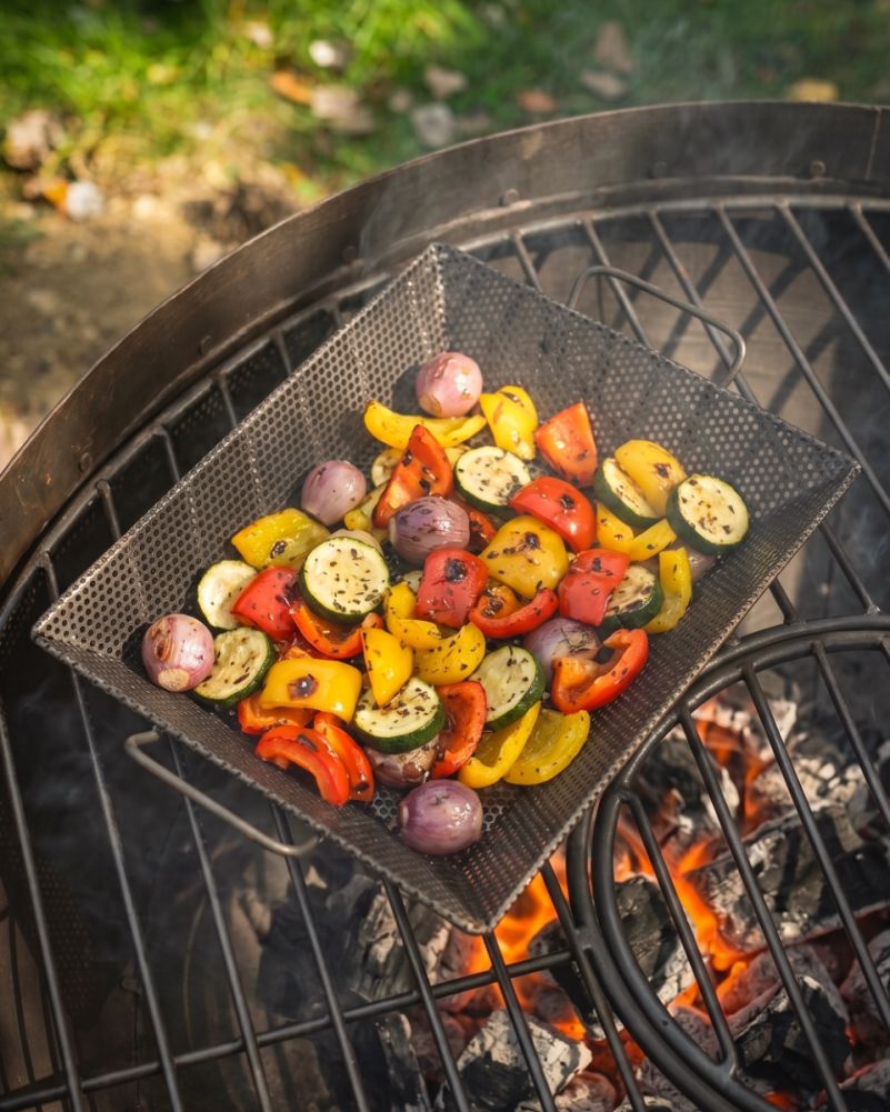 outdoor dire pit iron grilling tray with handles