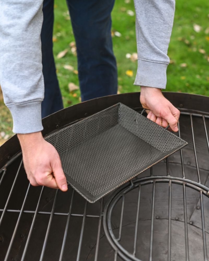 Perforated Iron Barbecue Grill Tray