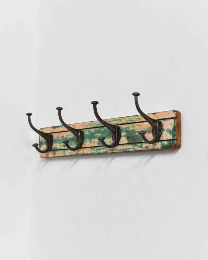 Recycled Wood & Iron Coat Hooks - 4  Sixe of The Green