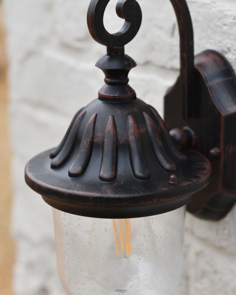Rosehill Victorian Lantern With Ribbed Top