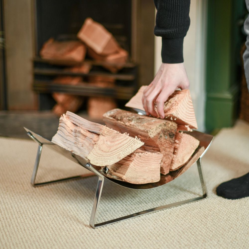 Scale Of The Curved Log Holder