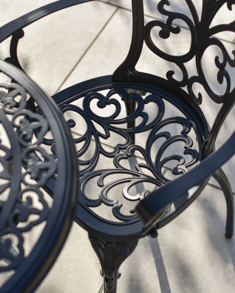 Close up Of The Seat From The 'Buckingam' Two Seater Dining Set In Black