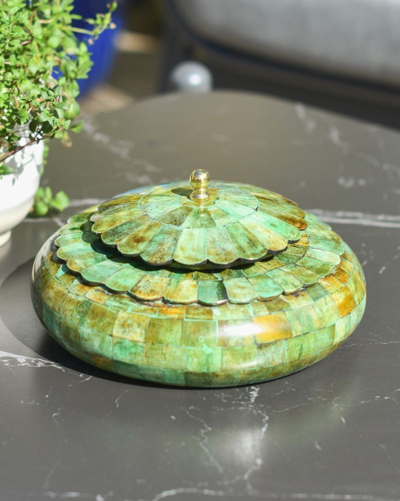 Ornate Shell & Brass 'Muschio' Keepsake Bowl