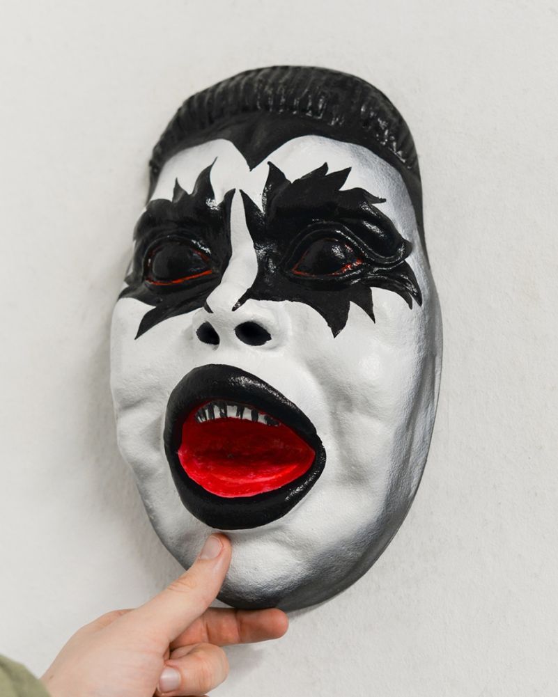 'Showtime' Modern Face Wall Art Scale