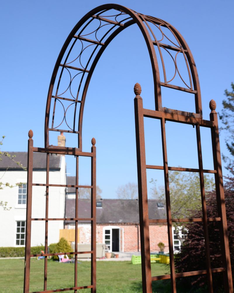 Side Of The Ornate Surmaville Rustic Steel Rose Arch 