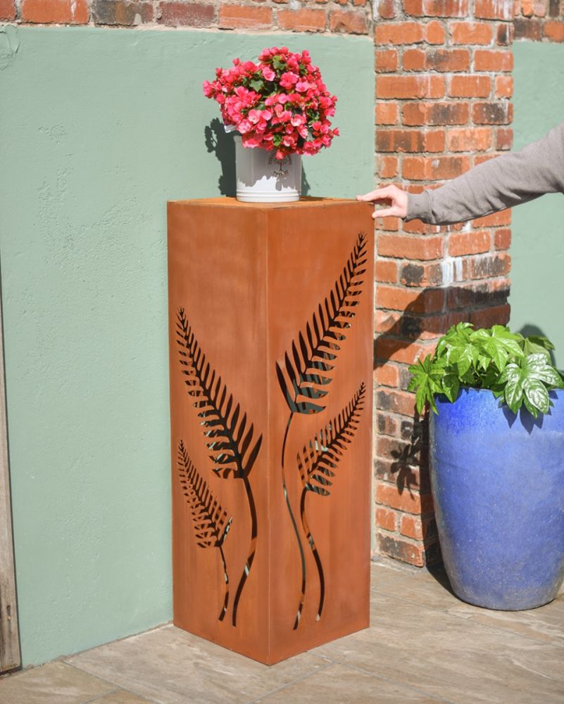 Decorative 'Fougere' Rustic Garden Column To Scale