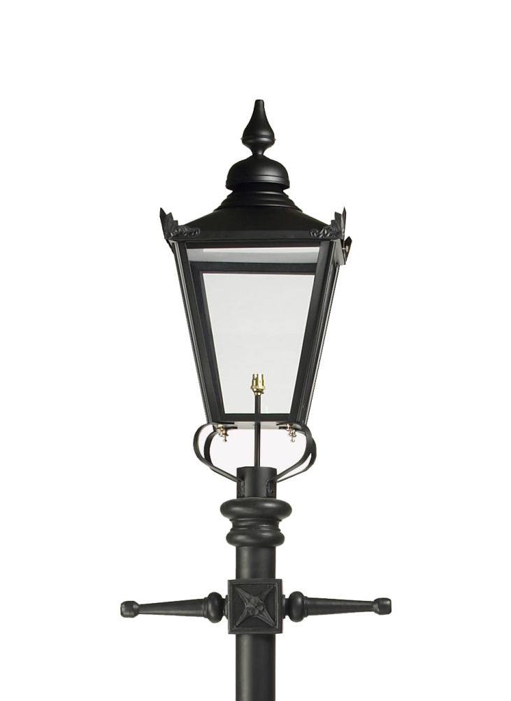 The Classic Victorian Garden Lamp Post - 2.66 Metres