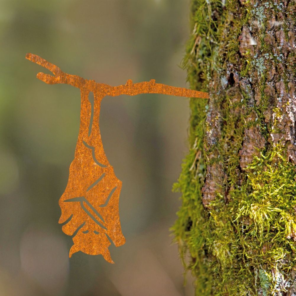 Steel Hanging Bat Tree Spike In Rustic In A Woodland Setting