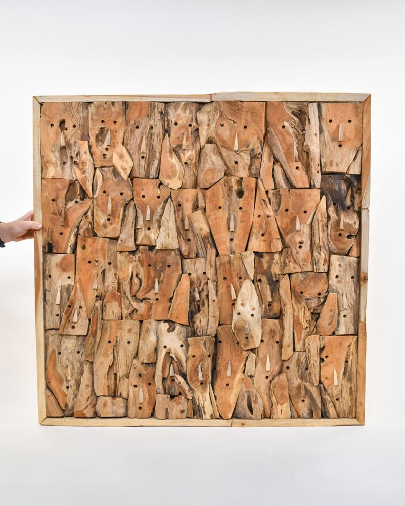 Teak Driftwood '1000 Faces' Artwork  Scale