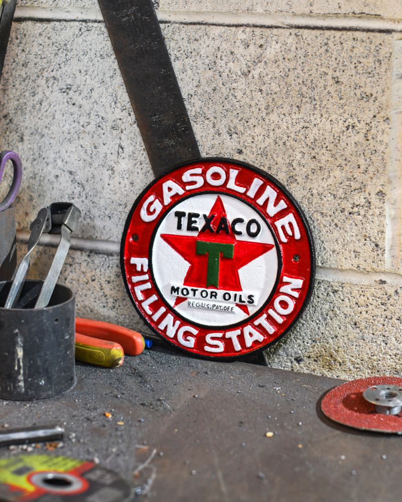 Cast Iron Texaco Gasoline Filling Station Automobilia Sign