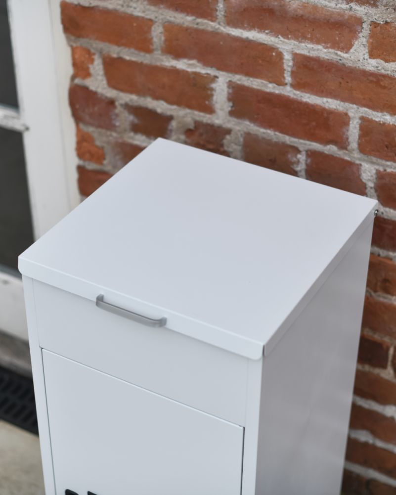 Top Of TheContemporary White 'Atlow' Parcel Box