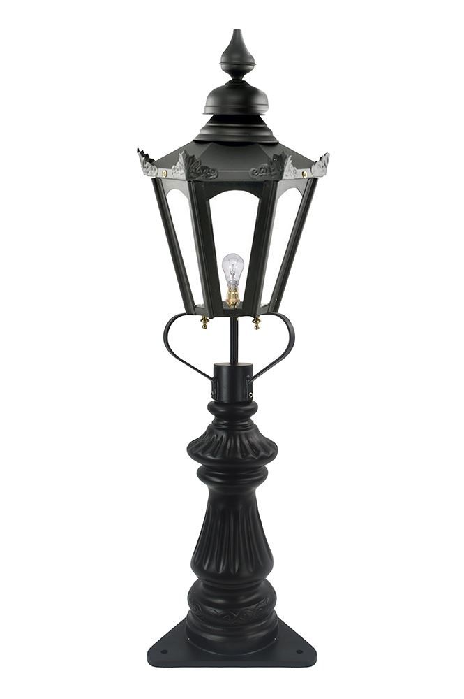 Traditional Black Fluted Pillar Light