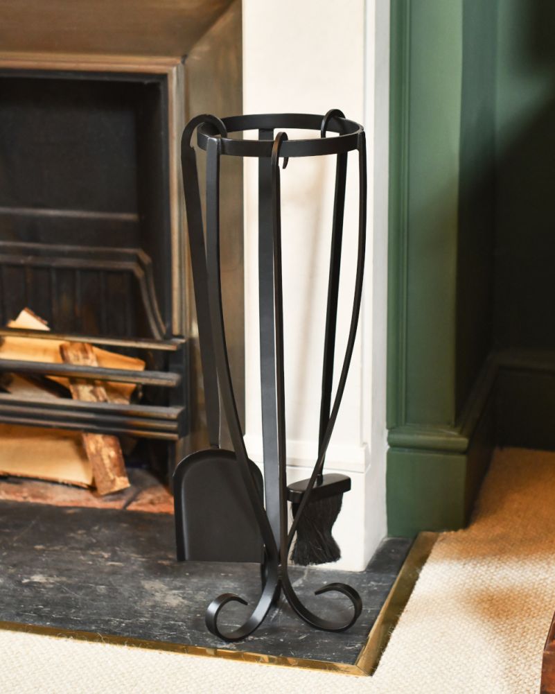 Traditional Triplo Black Three Piece Companion Set