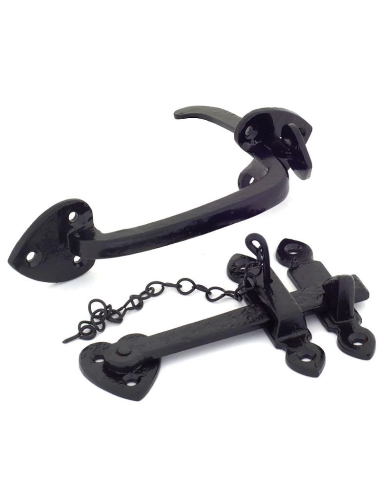 Traditional Victorian Cast Iron Thumb Latch & Chain