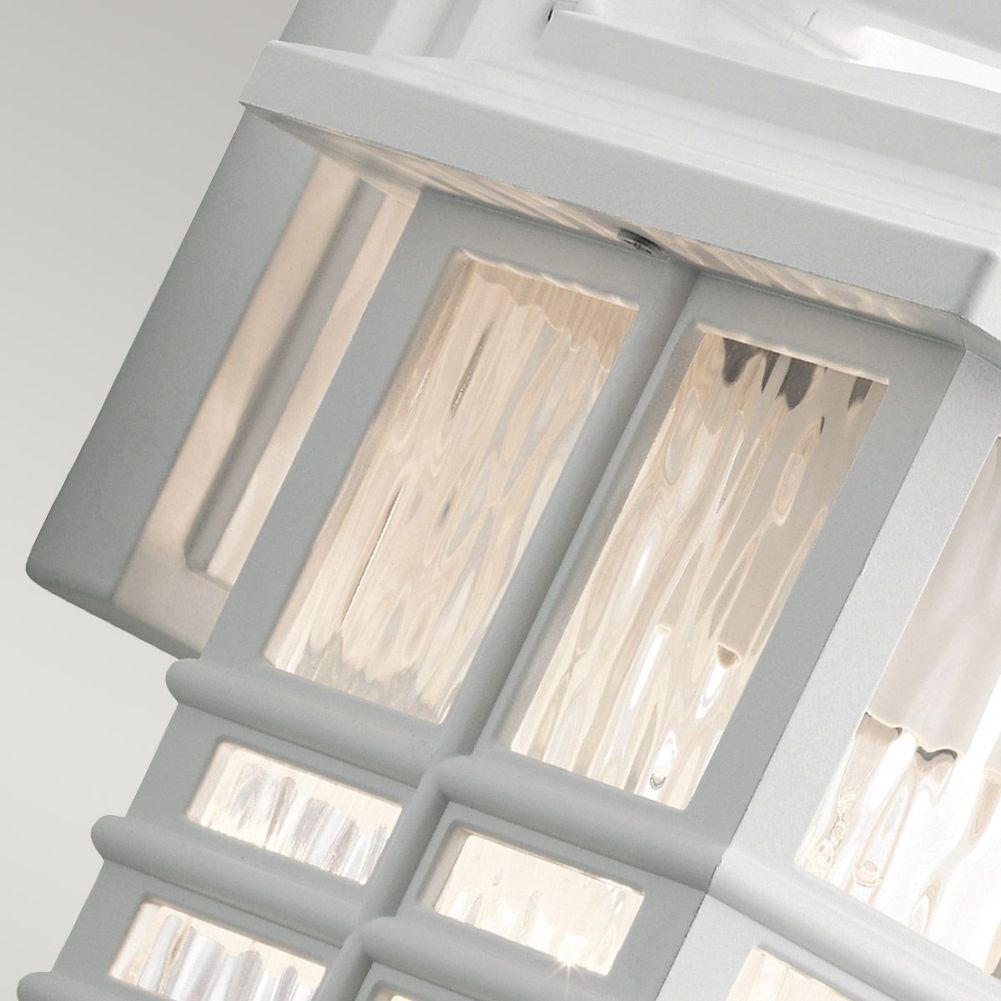 Traditional White 'Kimpton' Garden Wall Light Top
