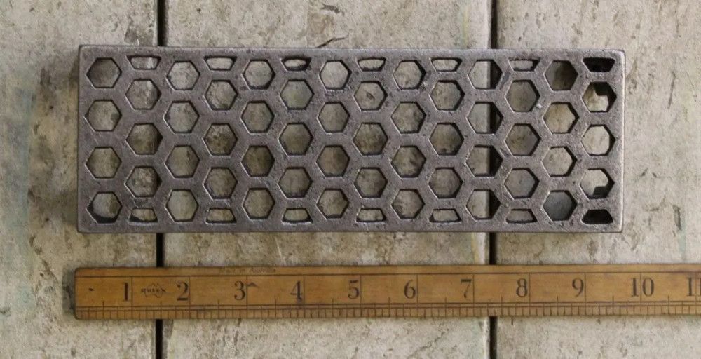 Hexagon Pattern Cast Iron Air Brick