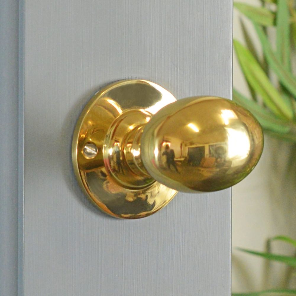 Oval Polished Brass Door Knob Set