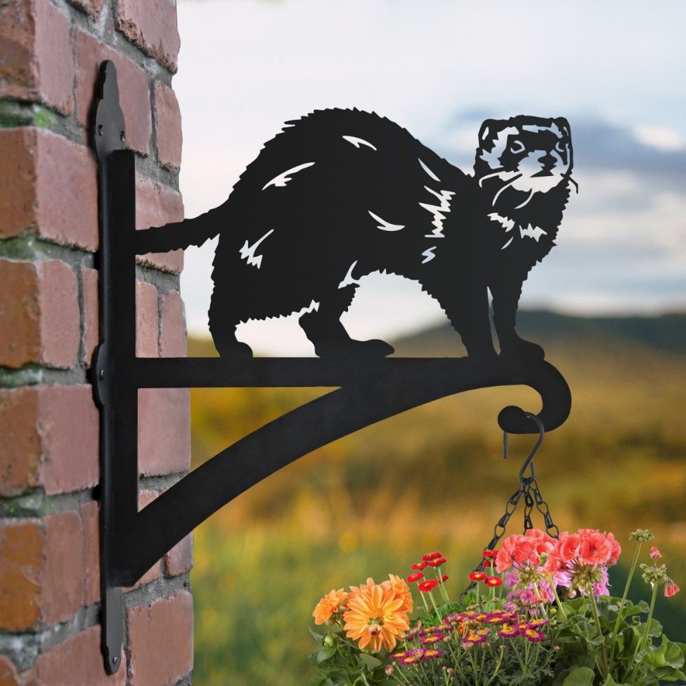 Hanging Basket Bracket with Ferret Design 