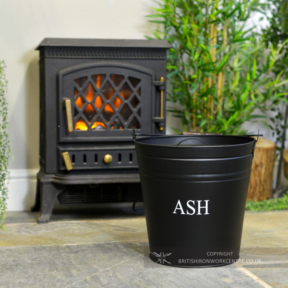 Black Traditional Fireside Ash Bucket With Lid