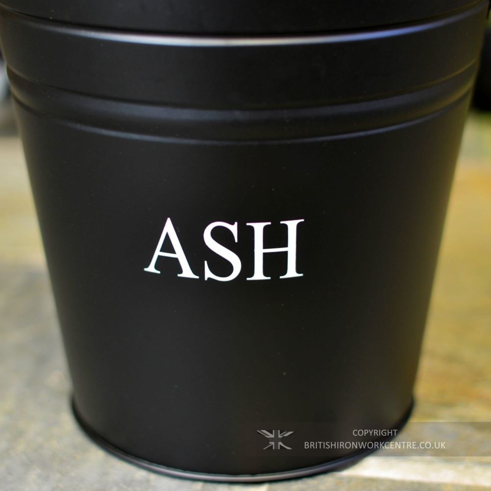 Black Traditional Fireside Ash Bucket With Lid