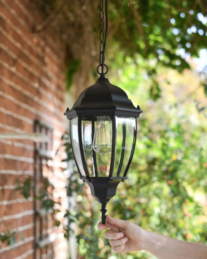 Carter Hanging chain victorian lantern scale