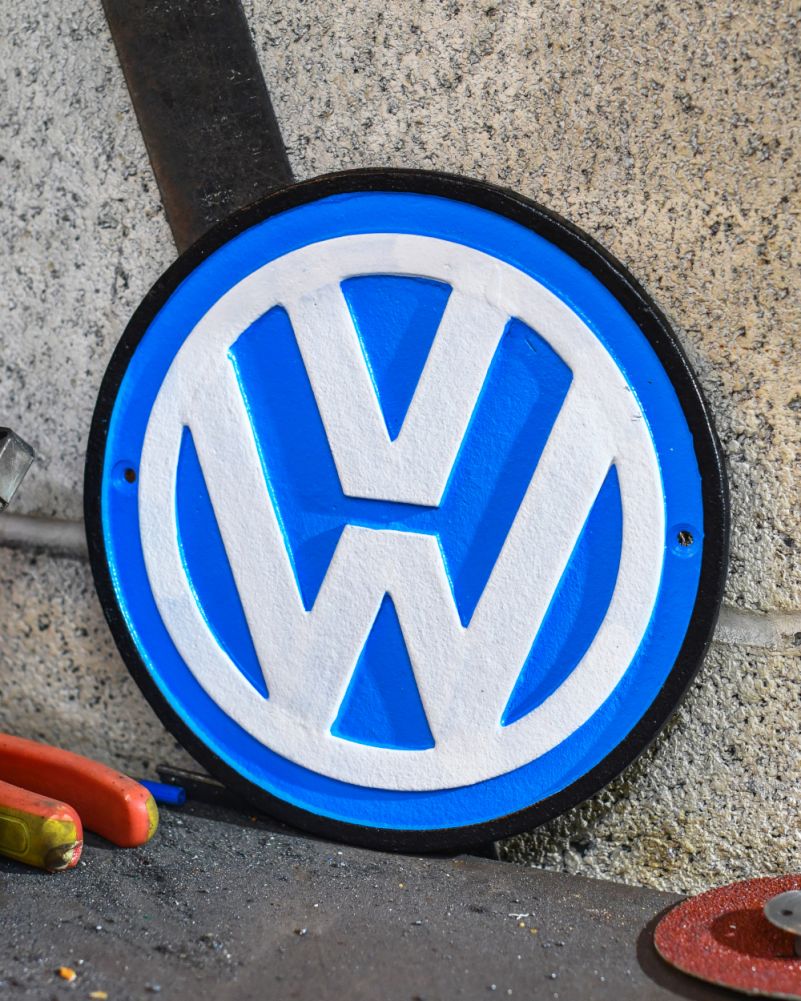 Vintage Cast Iron Automobilia Sign Side On