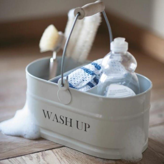 White Wash Up Storage Tidy with Wooden Handle in Situ