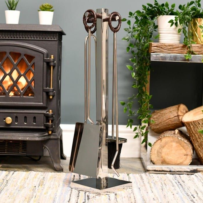 Woodbridge Stainless Steel and Leather Circular Companion Set 62cm