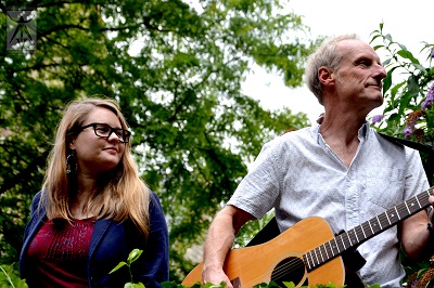 Hannah and Brian perform on Valentines day