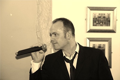 John Durham to perform Live at the British Ironwork Centre