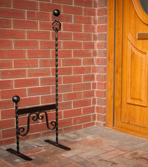 "Thomason" Tudor Styled Free Standin…
