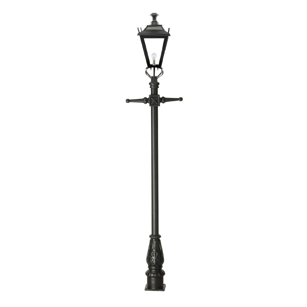 Black Dorchester Lamp Post In 3.2 Metres