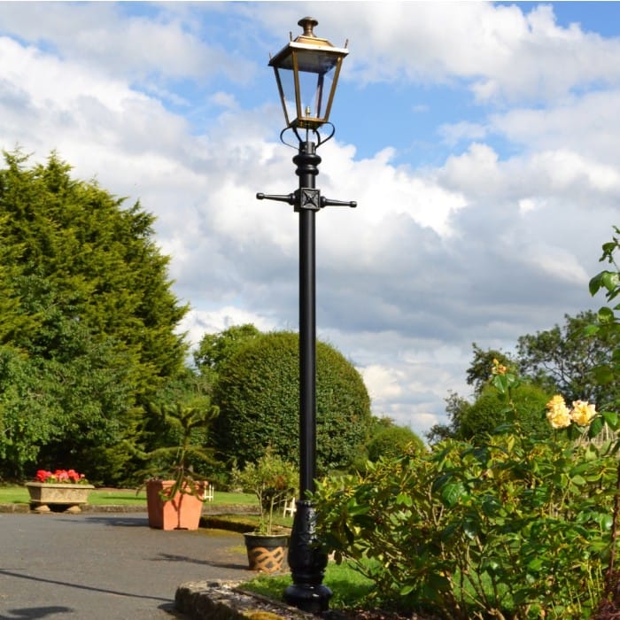 Brass Dorchester Lamp Post & Lantern Set - 3.2 Metres