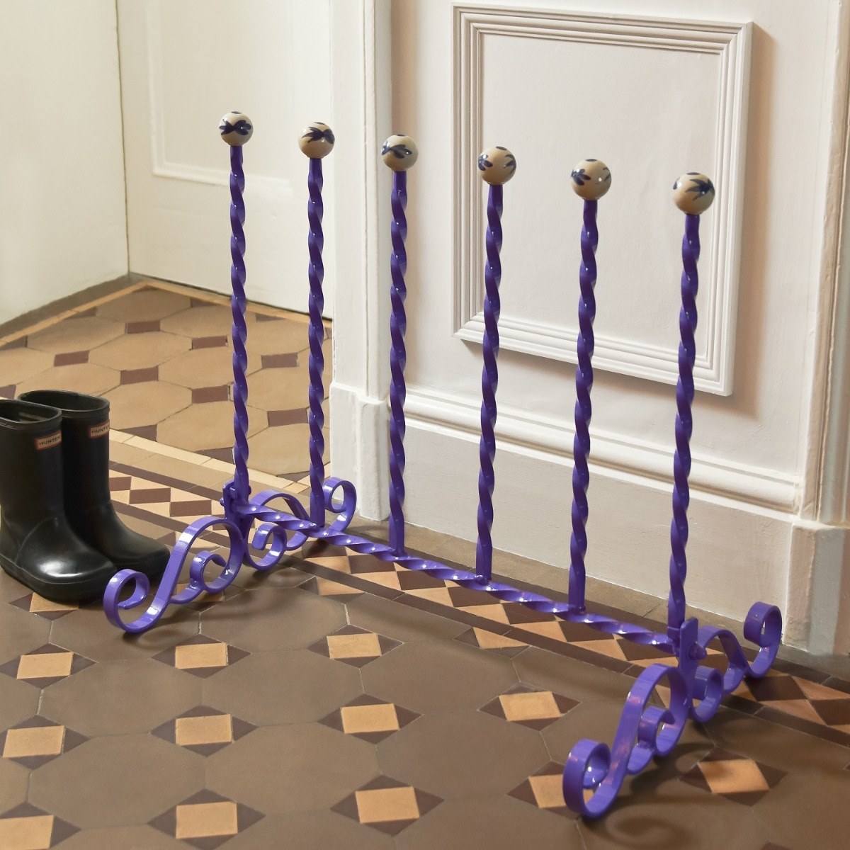 The Glenbrock Boot Rack In Lilac