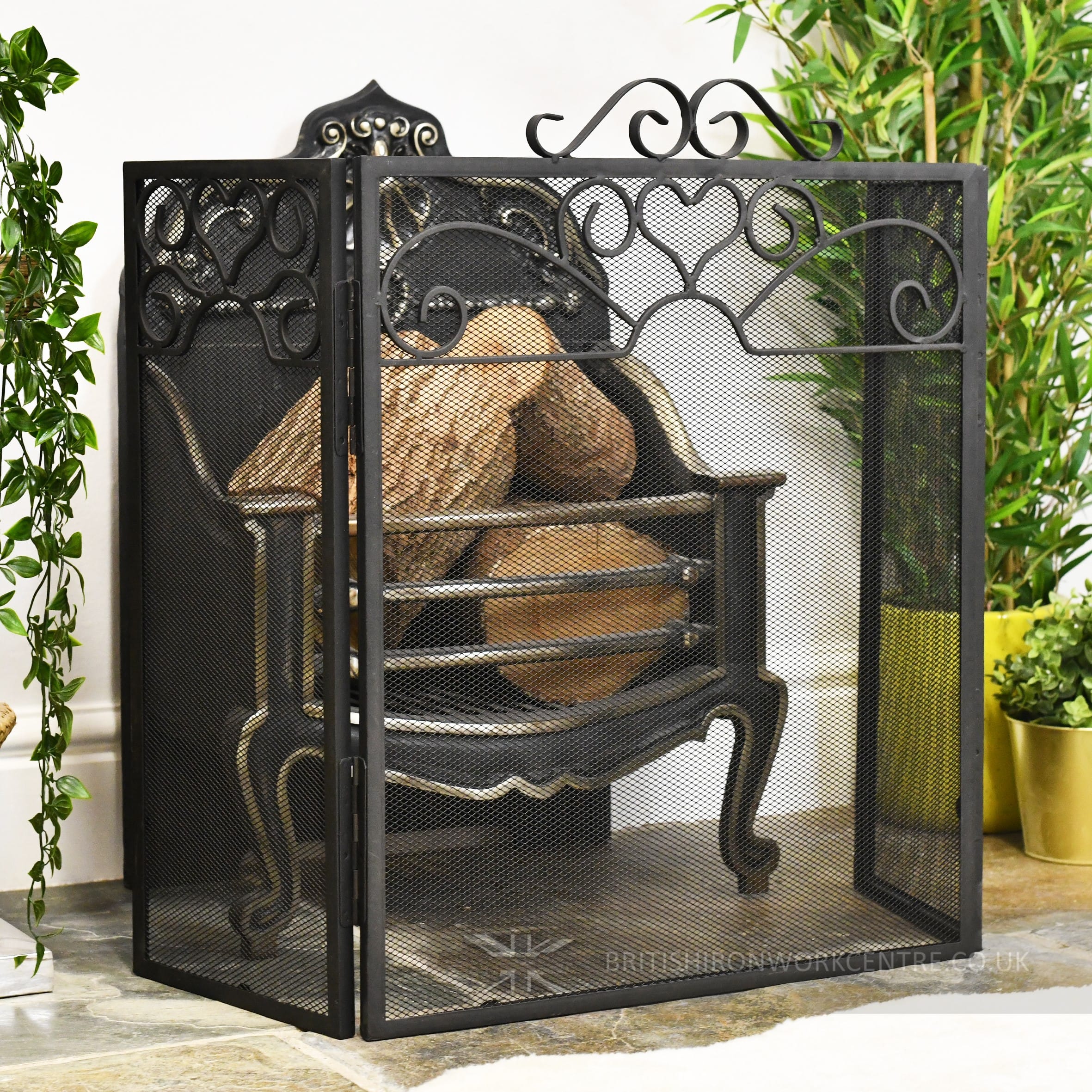 'Tutbury Croft' Three Panel Fireguard