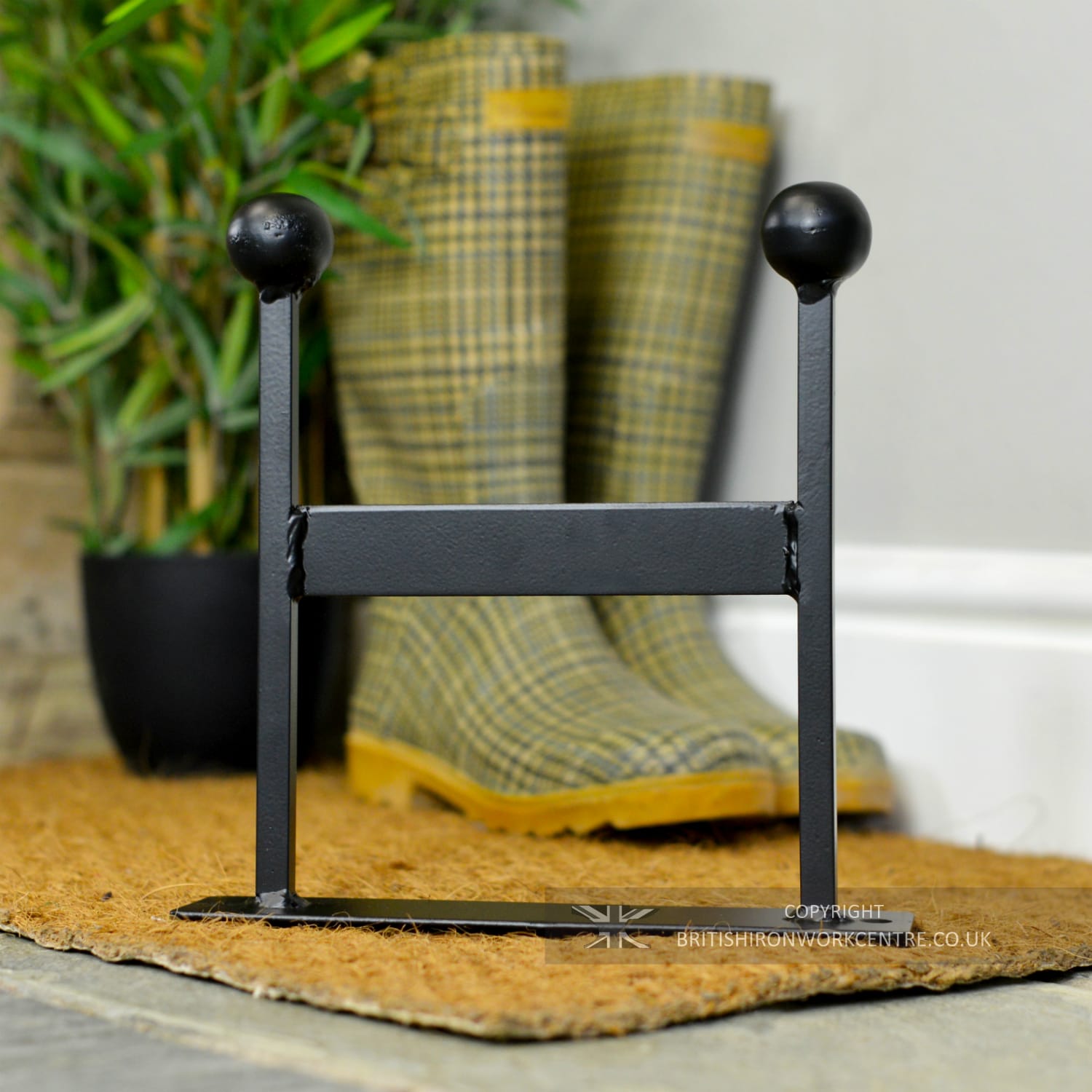 "Chester Lane" Boot Scraper - Midnight Black