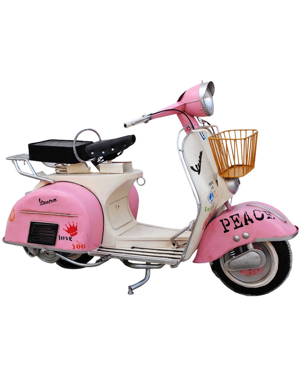 Pink Vintage Lambretta Model - 1.6m