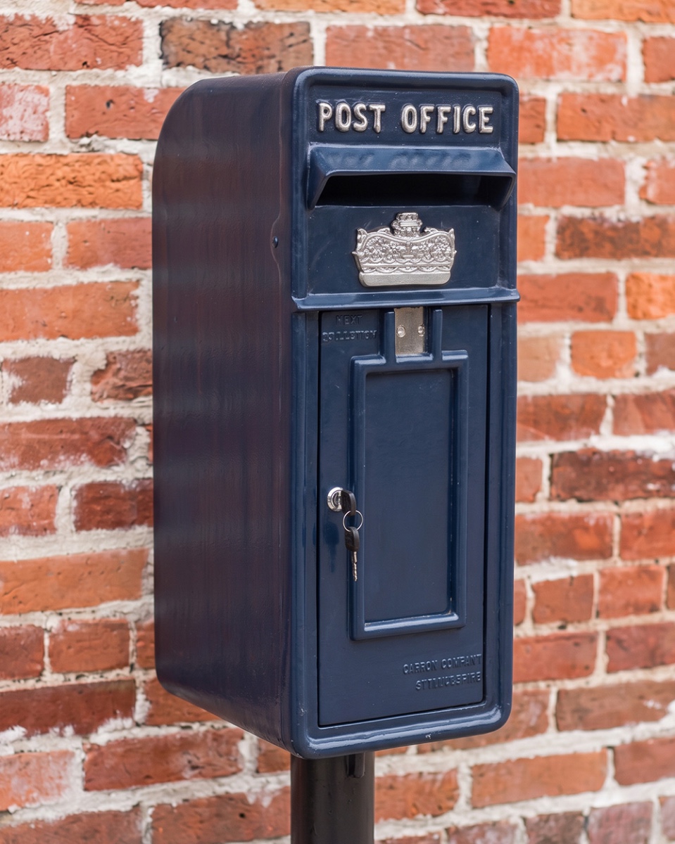 Scottish Crown Post and Parcel Box