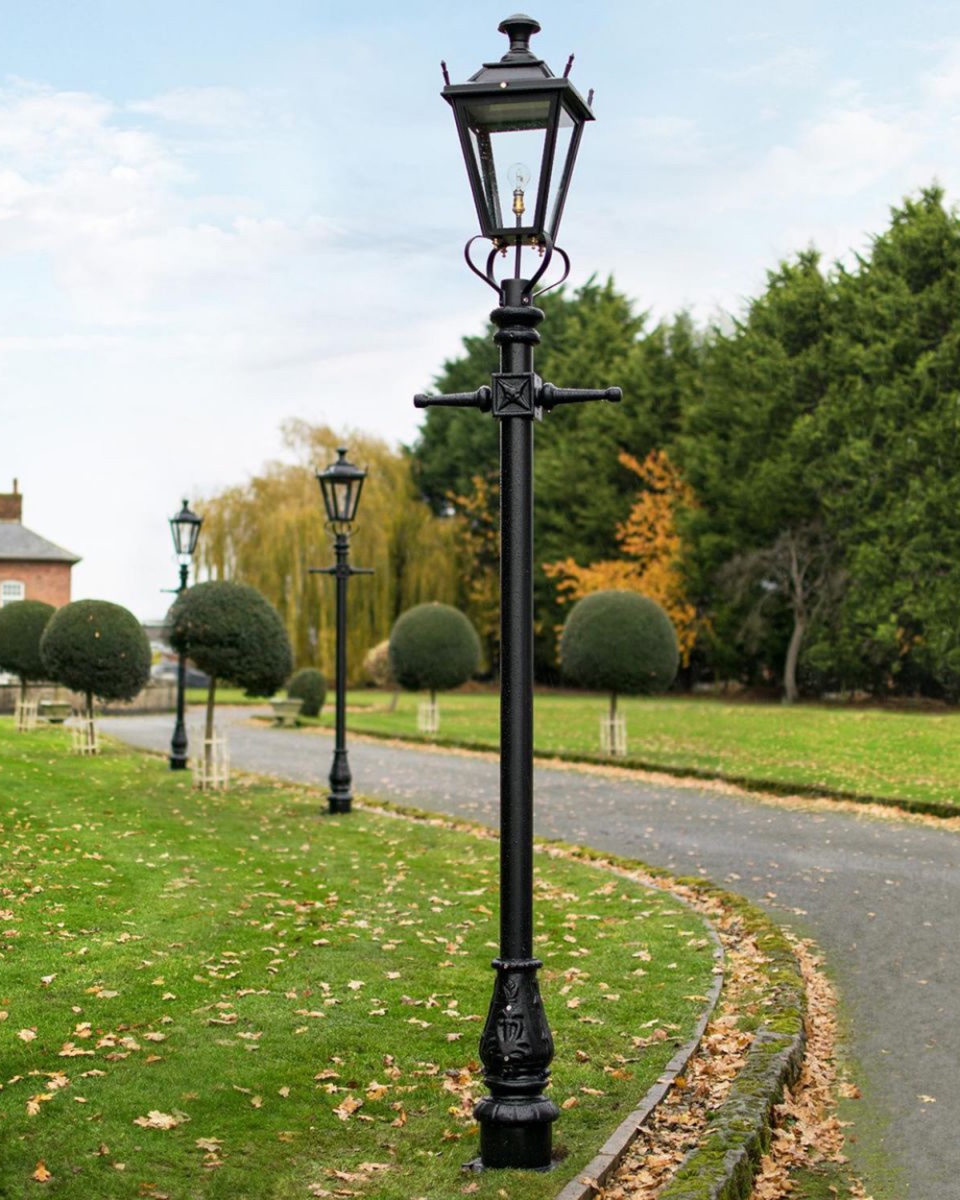 The Black Dorchester Lamp Post In 2.7 Metres