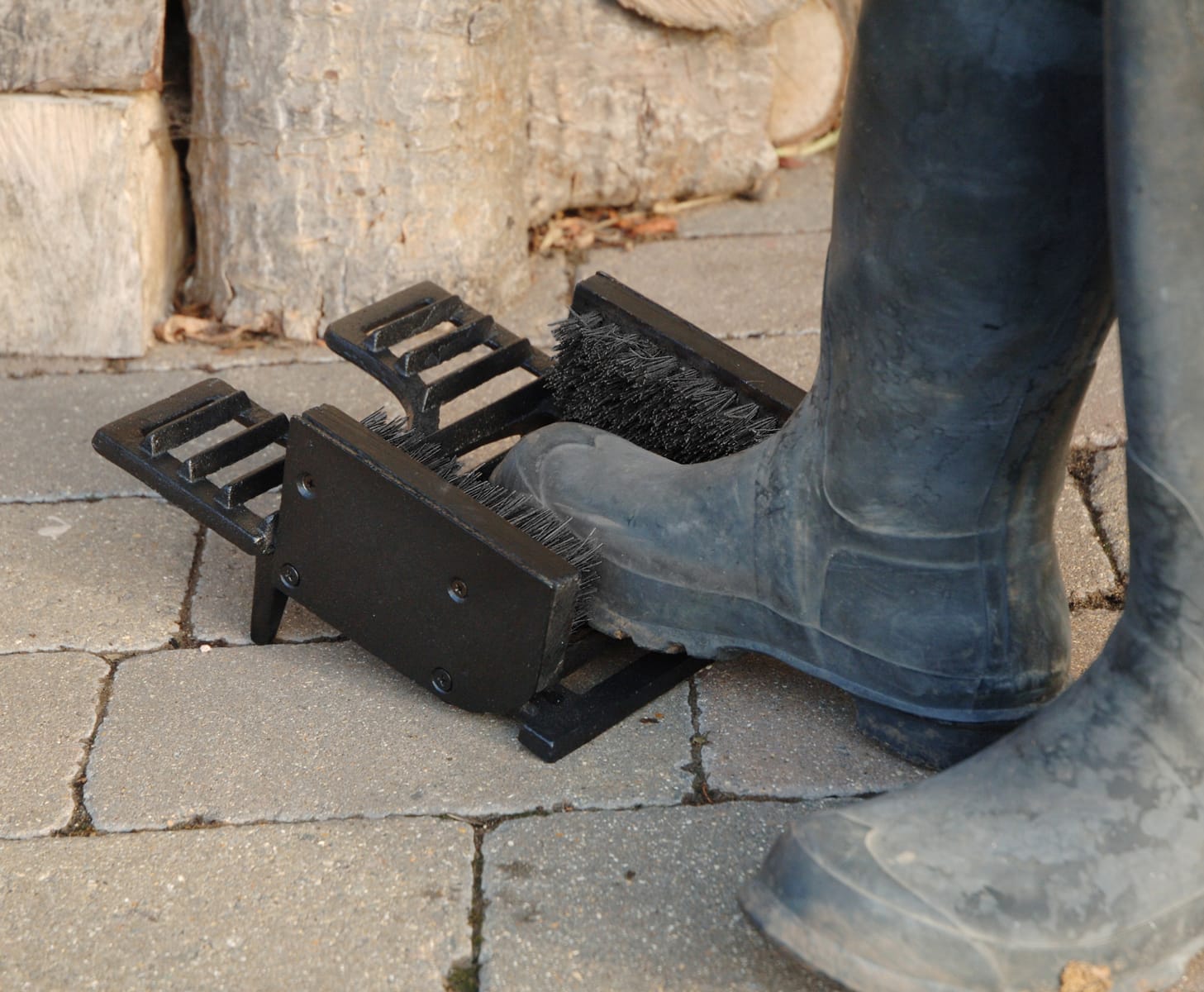 3 in 1 Boot Scraper, Brush & Jack  In Green
