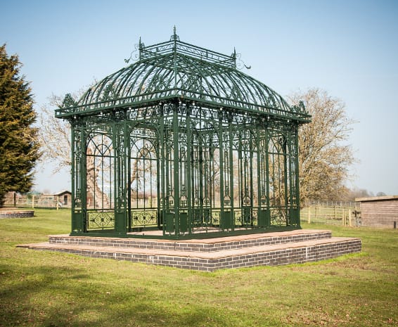 'Hanslow Gardens' Large Green Garden Gazebo