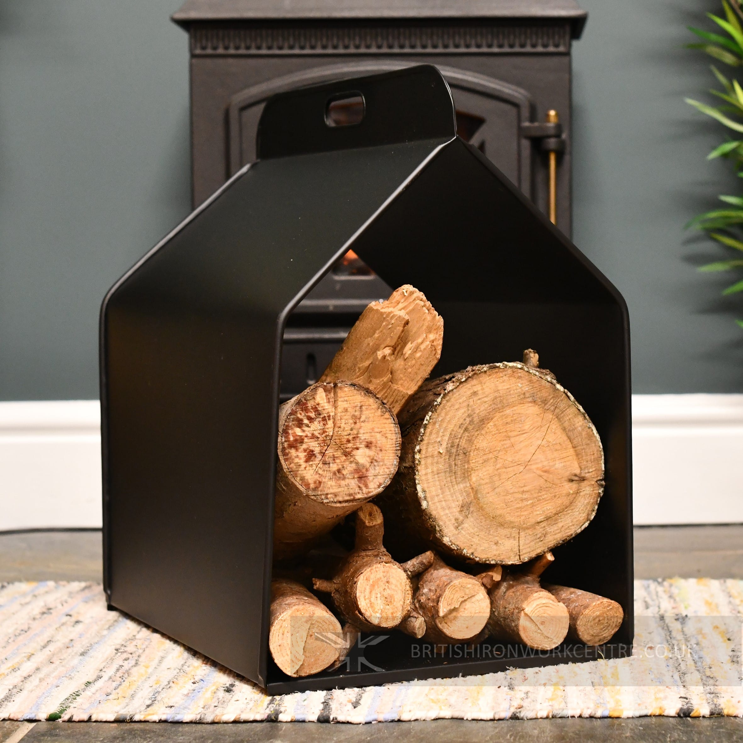 House Style Fuel & Log Store