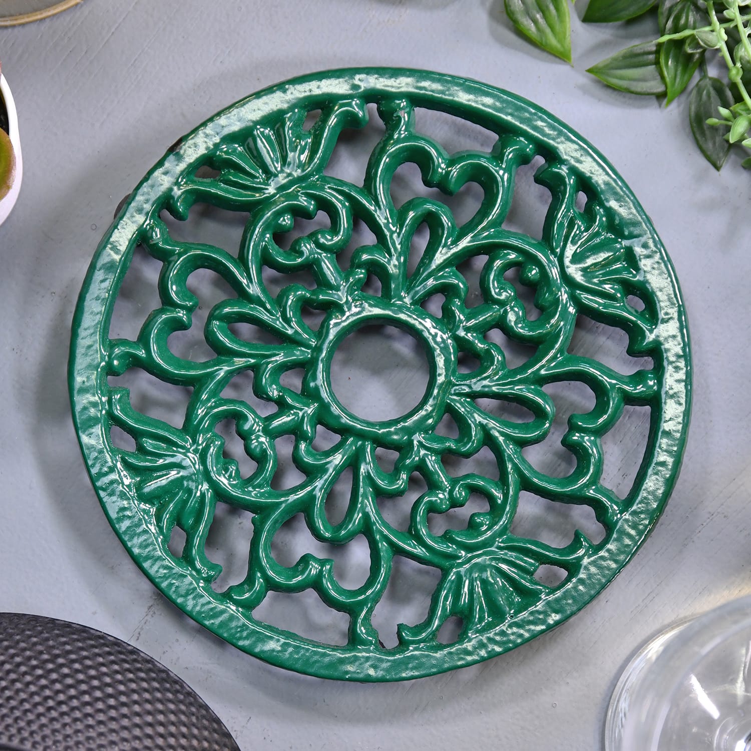 Green Round Cast Iron Trivet