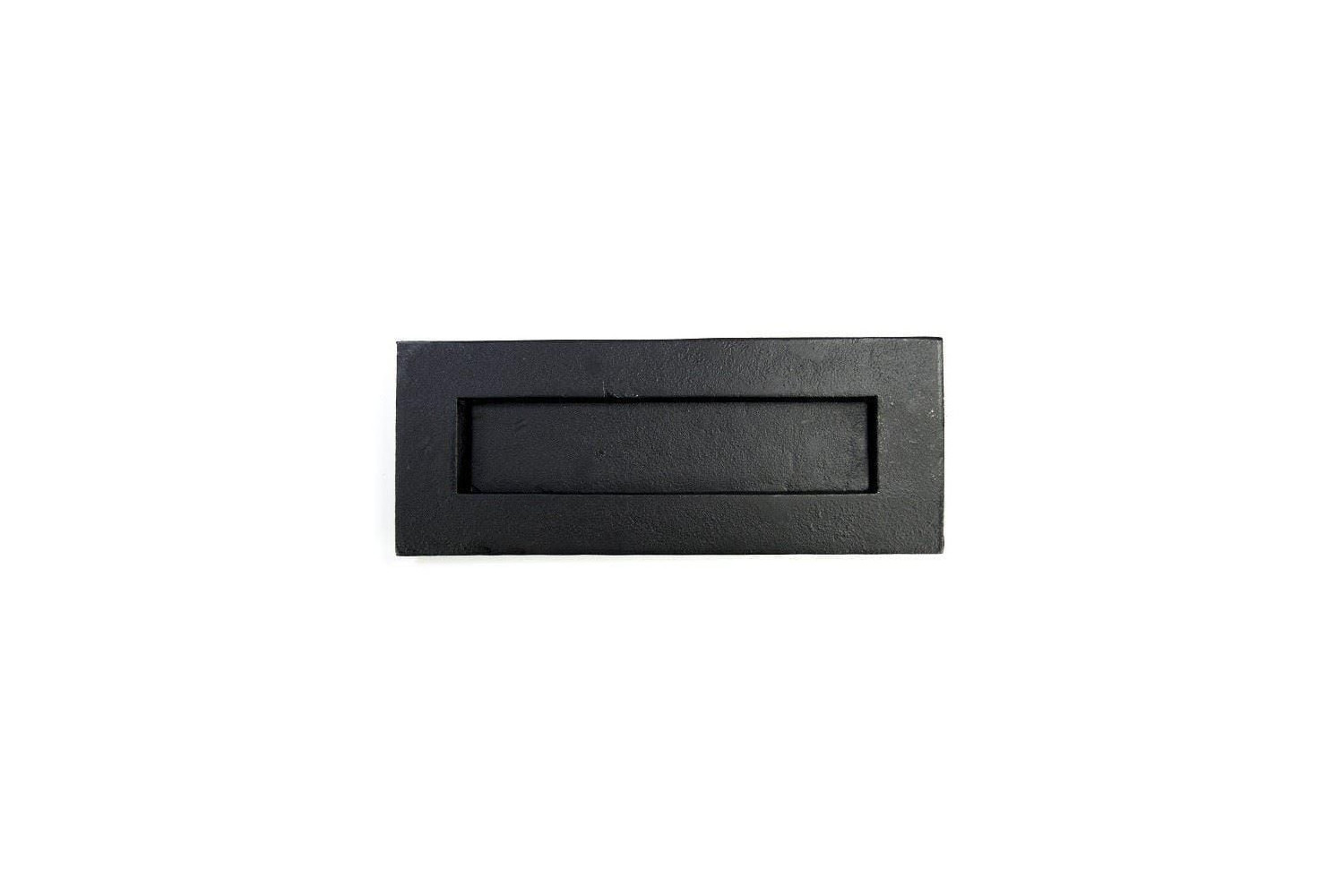 The Forge 'Mytton' Cast Iron Letter Plate