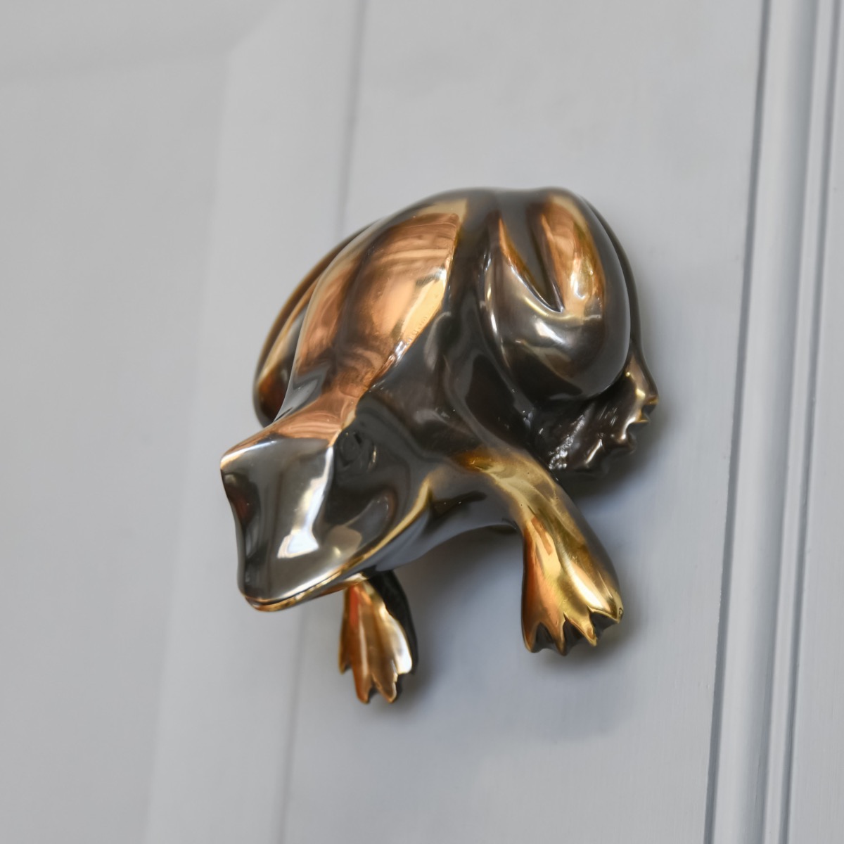 Frog Door Knocker In Antique Brass