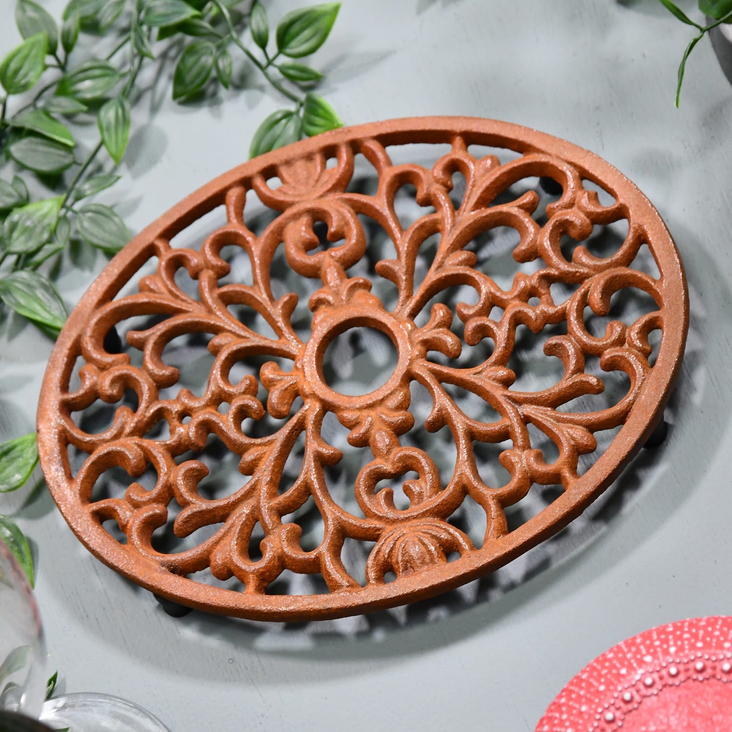 Heavy Duty Cast Iron Oval Trivet - R…