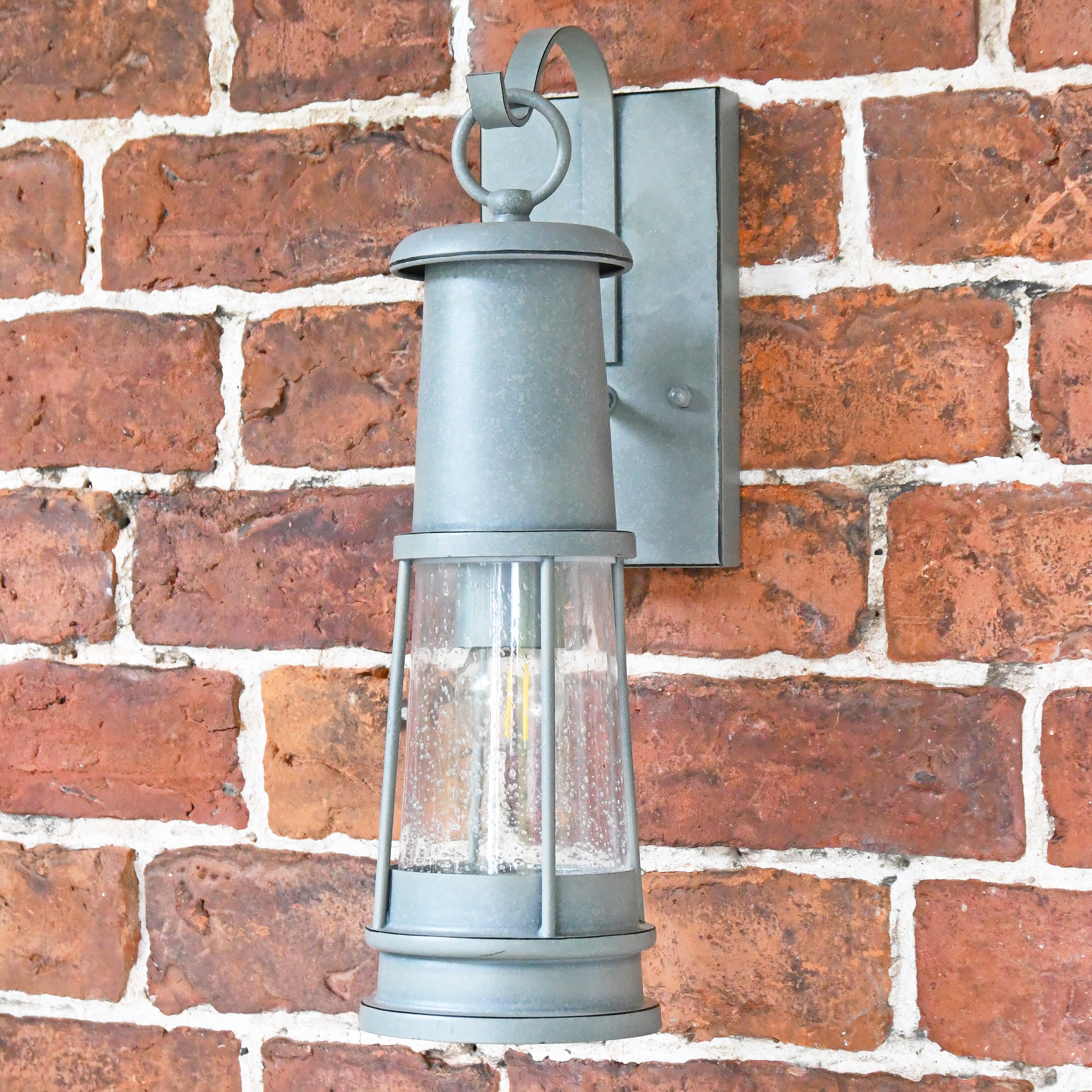 Westcliff Traditional Wall Lantern